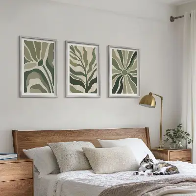 Set de tablouri decorative cu modele de plante verzi și bej