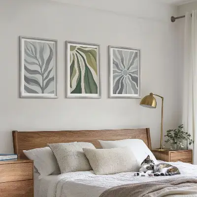 Set de tablouri decorative cu modele de plante în nuanțe de verde