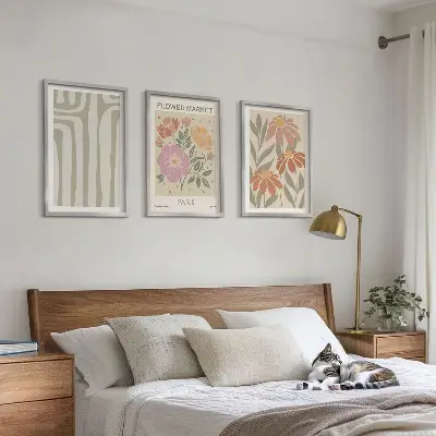 Set de tablouri pentru dormitor cu motive botanice în stil minimalism parizian