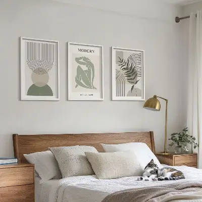 Set de tablouri decorative cu grafică elegantă reprezentând plante