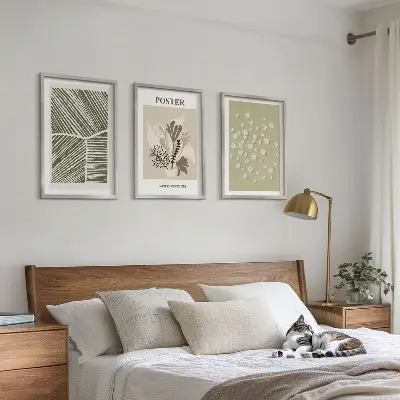 Set de tablouri pentru dormitor cu motive vegetale subtile