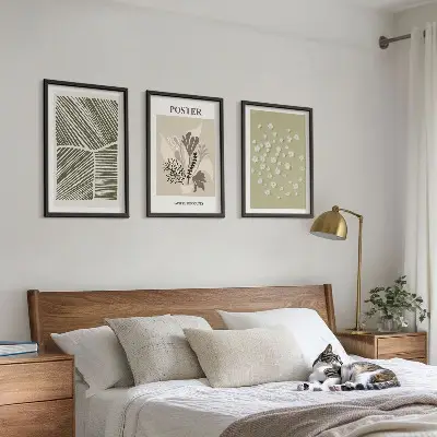 Set de tablouri pentru dormitor cu motive vegetale subtile