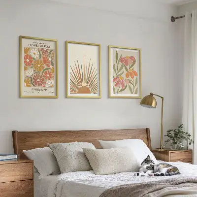 Set tablouri decorative cu model flori de soare pastelate