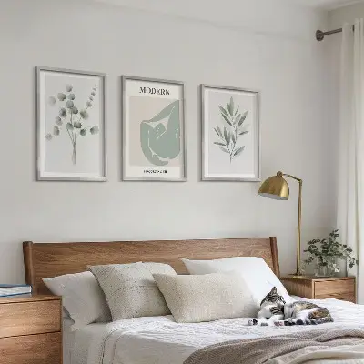 Set de tablouri decorative cu motive vegetale în nuanțe de verde