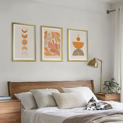 Set tablouri pentru dormitor cu forme portocalii abstracte