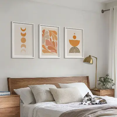 Set tablouri pentru dormitor cu forme portocalii abstracte