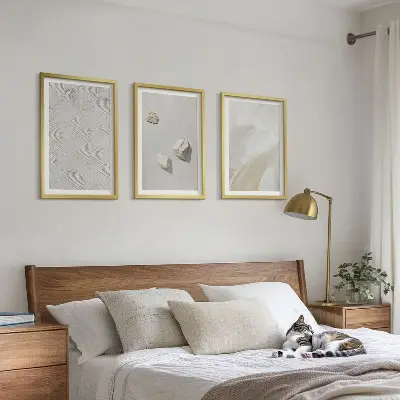 Set tablouri pentru dormitor cu design modern