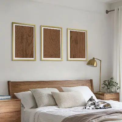 Set de tablouri pentru dormitor cu design minimalist și textură de lemn