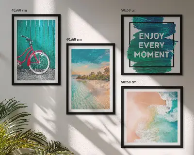 Set de tablouri gata de agățat cu grafică de bicicletă pe barcă în largul mării