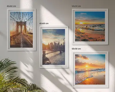 Set de tablouri gata de agățat poduri la apus în oraș