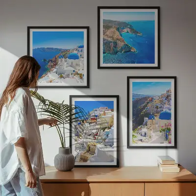 Compoziție de tablouri pentru perete peisaj arhitectural cu Oia din Santorini, Grecia
