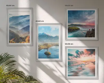Compoziție de tablouri pentru perete cu peisaje montane și cascade