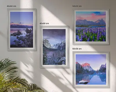Set de tablouri gata de agățat cu peisaje montane, apă și câmp de flori