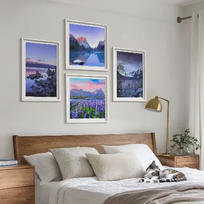 Set de tablouri gata de agățat cu peisaje montane, apă și câmp de flori
