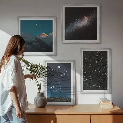 Compoziție de tablouri pentru perete cu peisaje spațiale ale galaxiilor