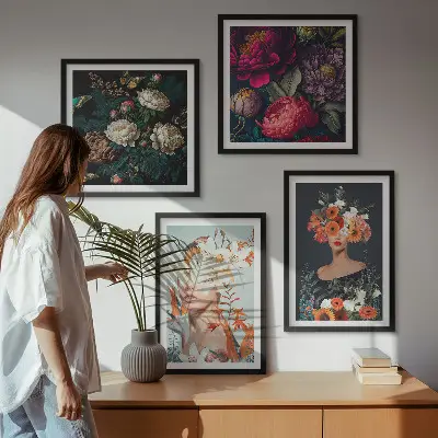 Compoziție de tablouri pentru perete cu portrete florale, buchete și frunze