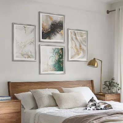 Set de tablouri gata de agățat cu modele abstracte în nuanțe de alb, negru și verde