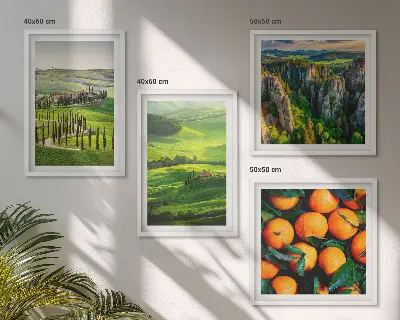 Set de tablouri gata de agățat cu peisaj rural italian cu portocale în natură