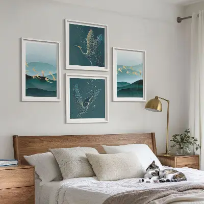 Compoziție de tablouri pentru perete cu peisaje abstracte și valuri de păsări