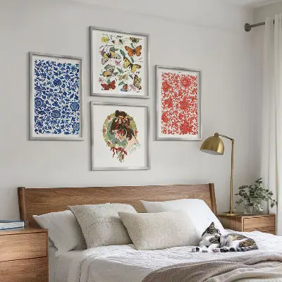 Set de tablouri vintage cu flori și fluturi gata de agățat