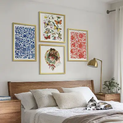 Set de tablouri vintage cu flori și fluturi gata de agățat