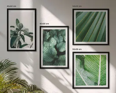 Compoziție de tablouri pentru perete cu frunze tropicale în nuanțe de verde