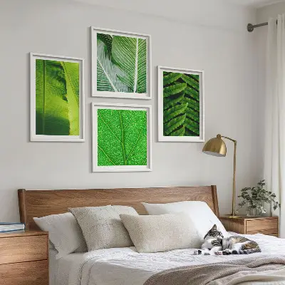 Set tablouri gata de agățat cu prim-plan de frunze tropicale