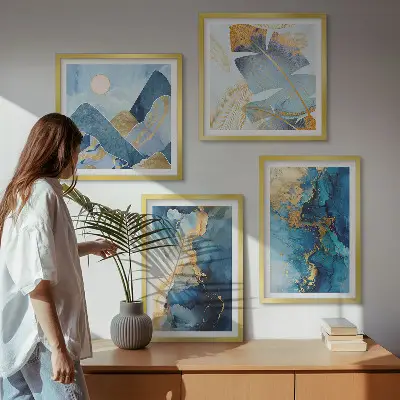 Compoziție de tablouri pentru perete cu modele aurii de munți albaștri