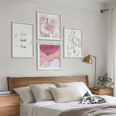 Compoziție de tablouri pentru perete cu model de flori minimaliste de familie