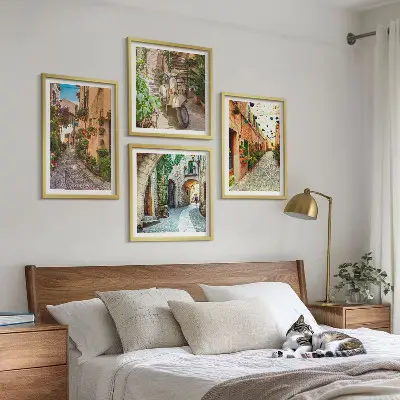 Compoziție de tablouri pentru perete cu străzi și flori italiene fermecătoare