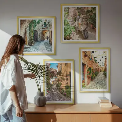 Compoziție de tablouri pentru perete cu străzi și flori italiene fermecătoare