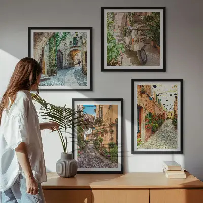 Compoziție de tablouri pentru perete cu străzi și flori italiene fermecătoare