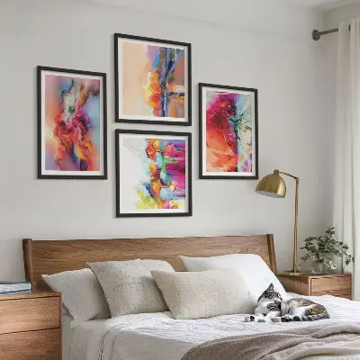 Compoziție de tablouri pentru perete cu abstracțiuni colorate ale formei