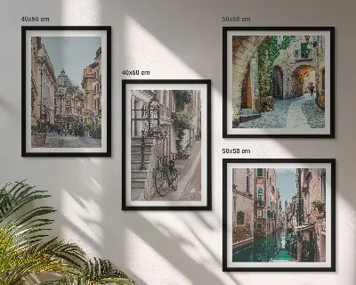 Compoziție de tablouri pentru perete cu tematică de arhitectură venețiană