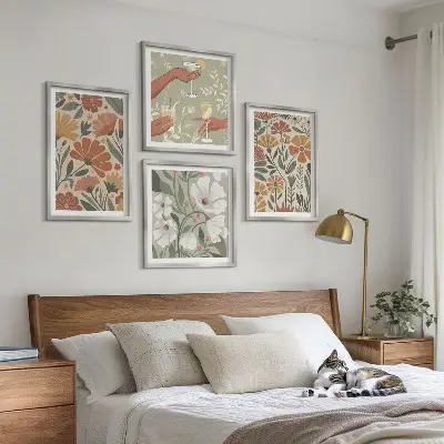 Set de tablouri gata de agățat cu modele florale în nuanțe de portocaliu și verde