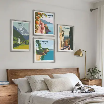 Set de tablouri gata de agățat cu peisaje montane și orașe