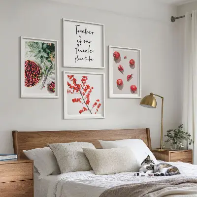 Compoziție de tablouri pentru perete fructe roșii în stil minimalist