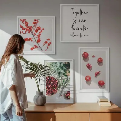 Compoziție de tablouri pentru perete fructe roșii în stil minimalist