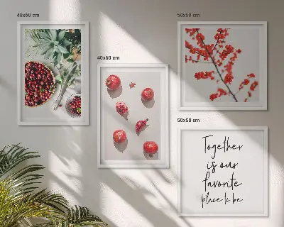 Compoziție de tablouri pentru perete fructe roșii în stil minimalist