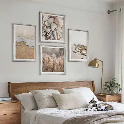 Set de tablouri gata de agățat cu model boho reprezentând iarbă de plajă, valuri și pietre