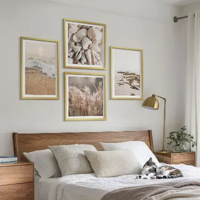 Set de tablouri gata de agățat cu model boho reprezentând iarbă de plajă, valuri și pietre
