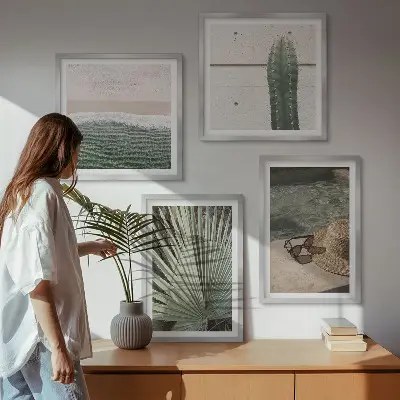 Compoziție de tablouri pentru perete cu tematică de plante tropicale