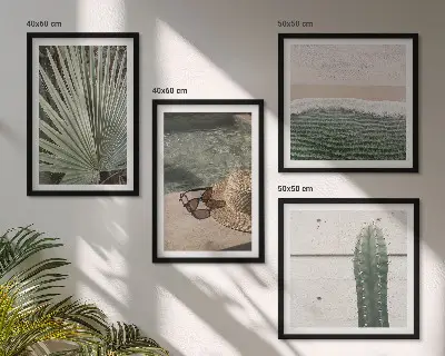 Compoziție de tablouri pentru perete cu tematică de plante tropicale