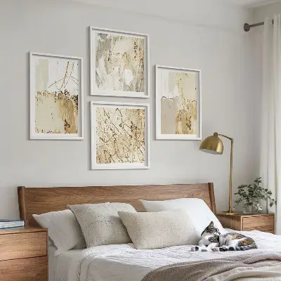 Set de tablouri gata de agățat cu modele abstracte în nuanțe de bej și alb