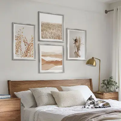 Compoziție de tablouri pentru perete cu motive vegetale în stil boho