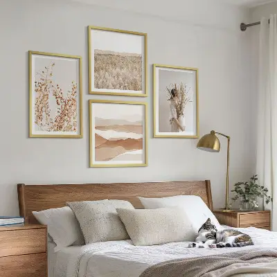 Compoziție de tablouri pentru perete cu motive vegetale în stil boho