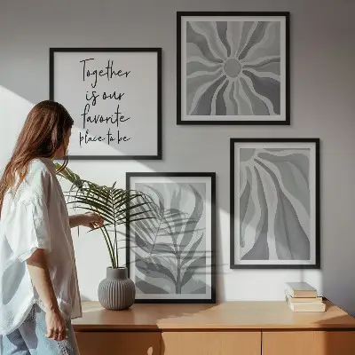 Compoziție de tablouri pentru perete cu ilustrații cu modele florale pastelate