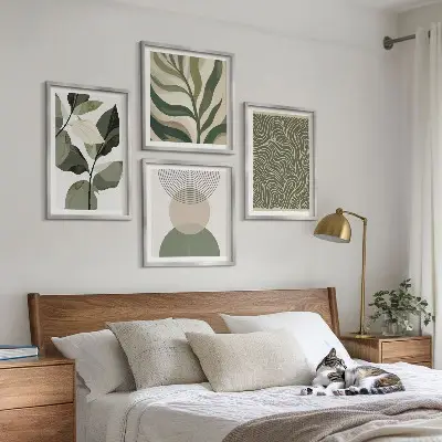 Compoziție de tablouri pentru perete cu forme geometrice și frunze abstracte