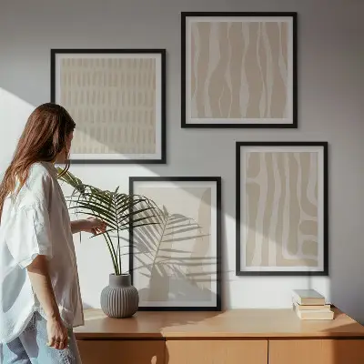 Compoziție de tablouri pentru perete cu forme abstracte în stil boho