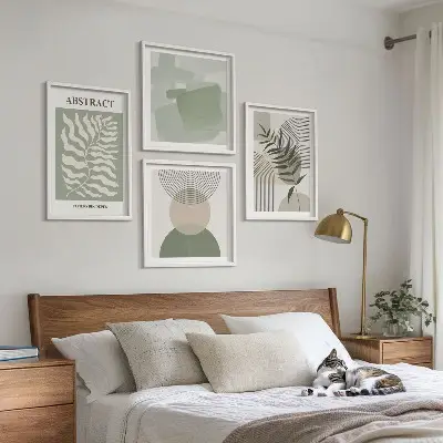 Compoziție de tablouri pentru perete cu abstracțiuni botanice în stil boho